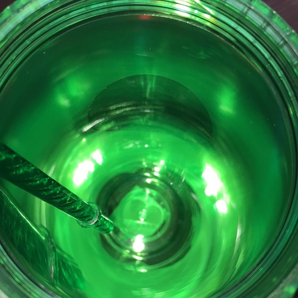 Starbucks Spring 2023 Watermelon Grid Green Pink Lid 24oz Cold Cup Tumbler NWT - Picture 4 of 6